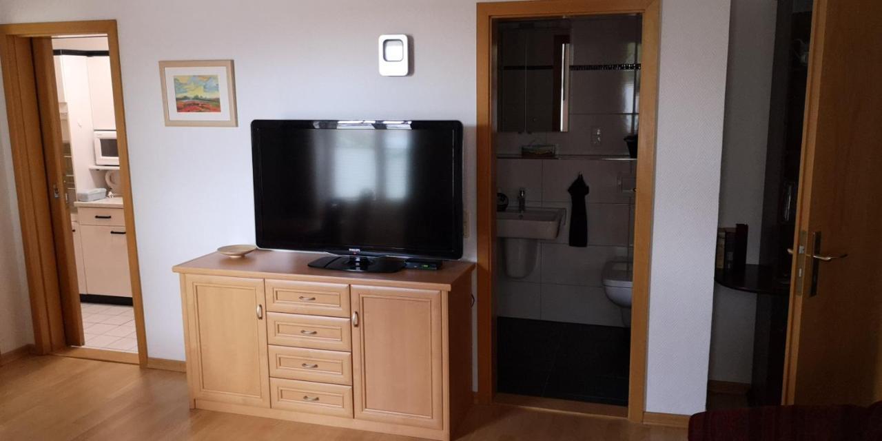 Zentrale Und Strandnahe Ferienwohnung In Kuehlungsborn Ost Exteriör bild