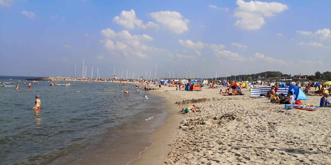 Zentrale Und Strandnahe Ferienwohnung In Kuehlungsborn Ost Exteriör bild