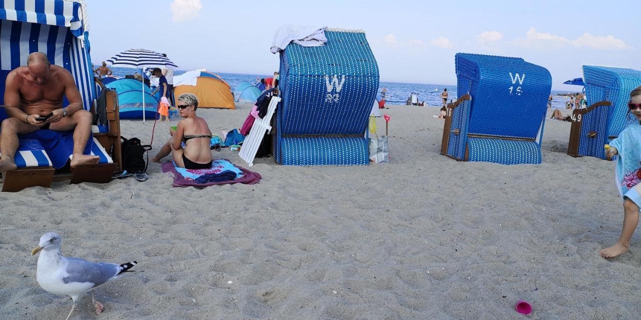 Zentrale Und Strandnahe Ferienwohnung In Kuehlungsborn Ost Exteriör bild